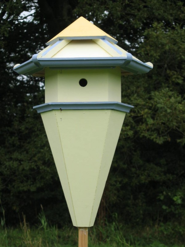pagoda-bird-box-02